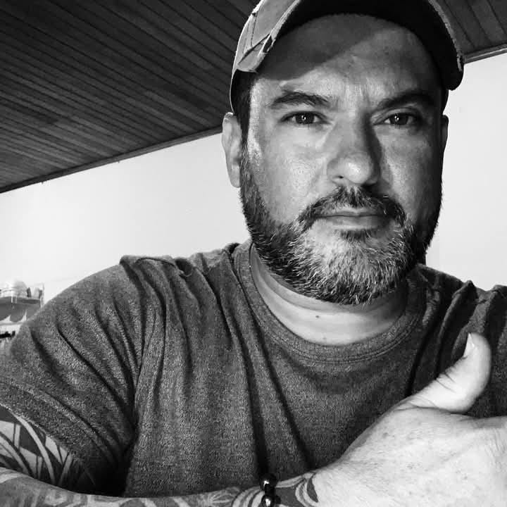 <strong>Nicolas A.</strong>, <em>Medellín.</em>